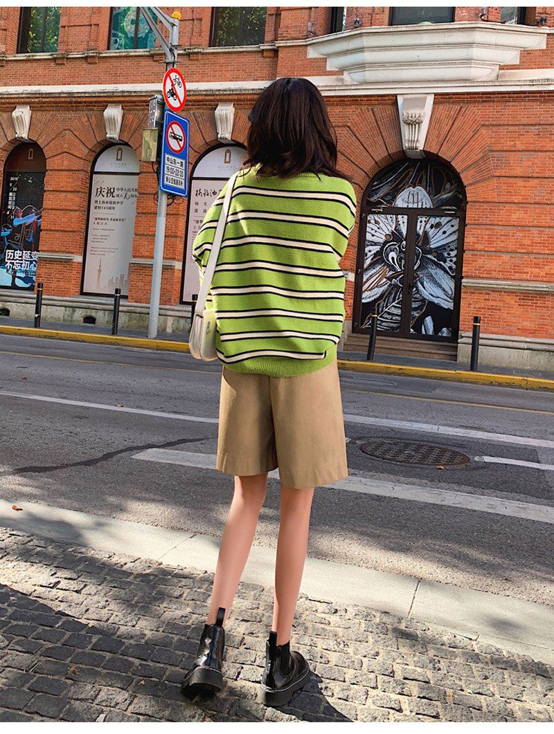 S-4XL Fashion PU Leather Shorts Women's Autumn Winter Bermuda Elastic Waist Loose Five Points Leather Trouser Plus Size Shorts S-4XL Fashion PU Leather Shorts Women's Autumn Winter Bermuda Elastic Waist Loose Five Points Leather Trouser Plus Size Shorts