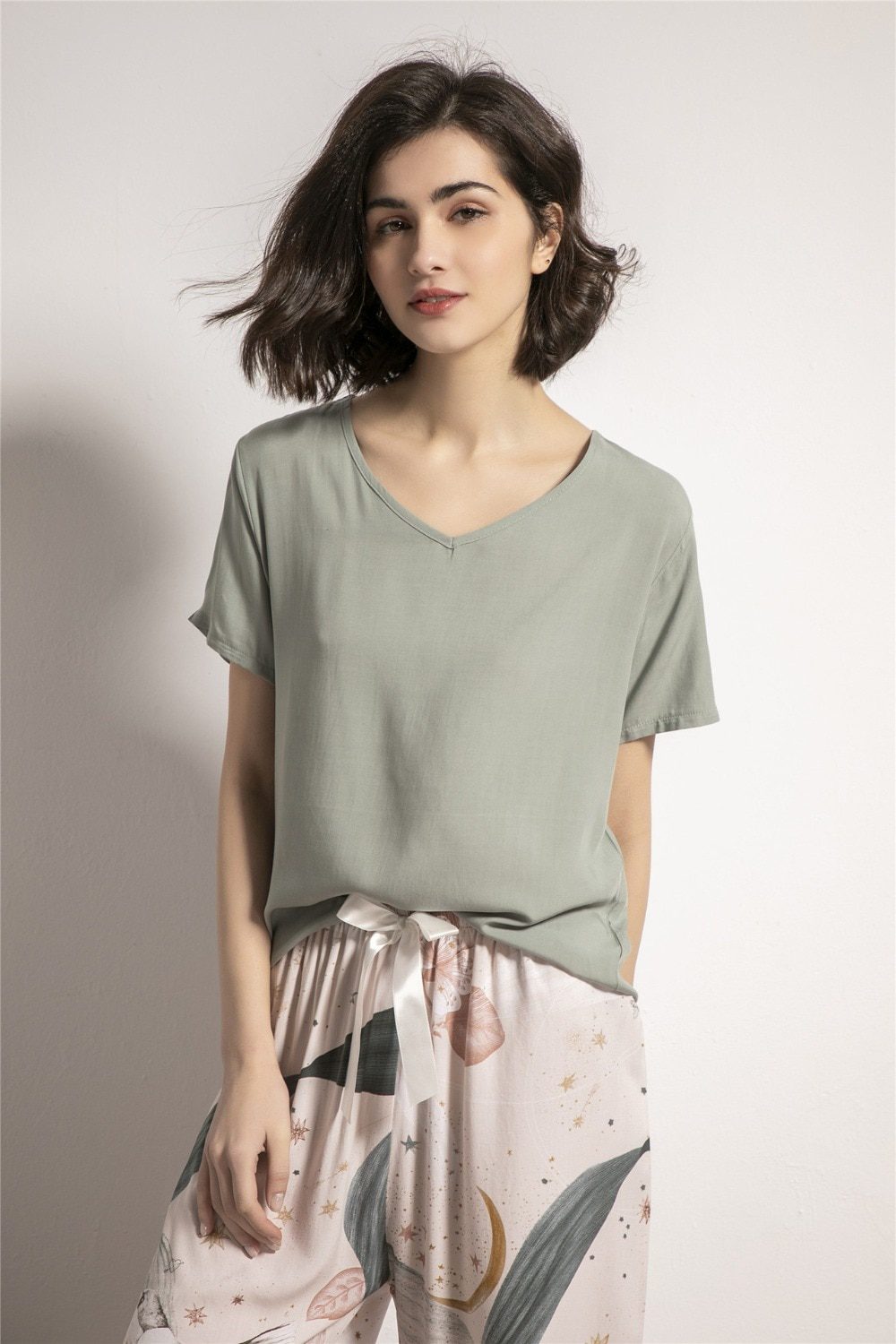 Summer Pajamas Set Women Sleepwear Female Casual Floral Printed Contrasting Color Pyjamas Tops with Long Trousers Home Clothing