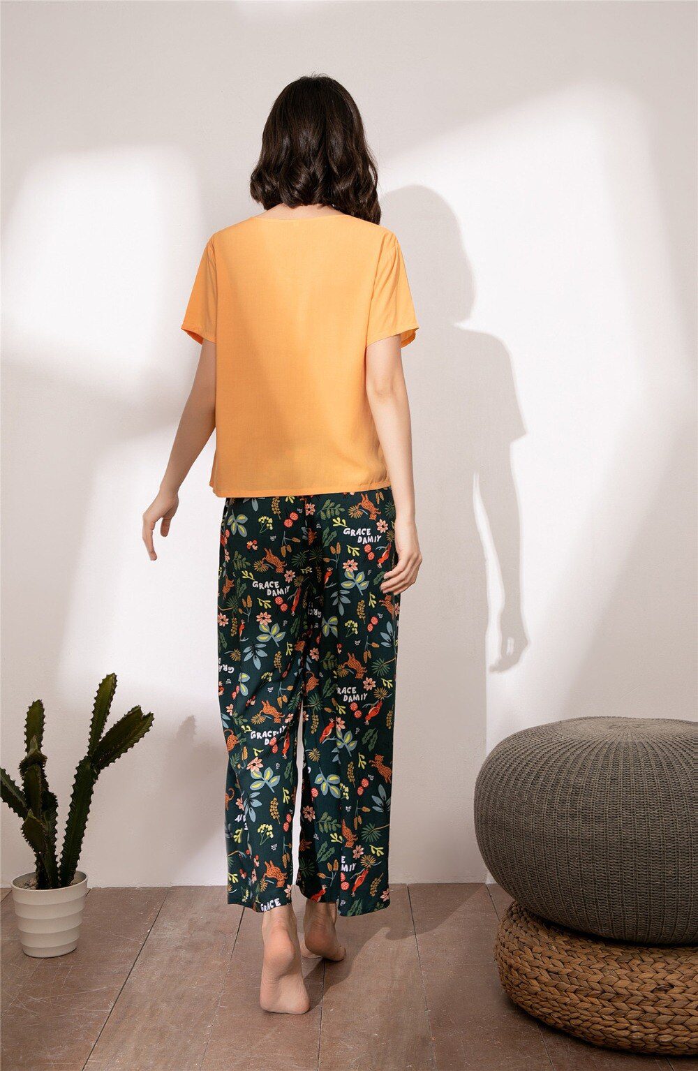 Summer Pajamas Set Women Sleepwear Female Casual Floral Printed Contrasting Color Pyjamas Tops with Long Trousers Home Clothing