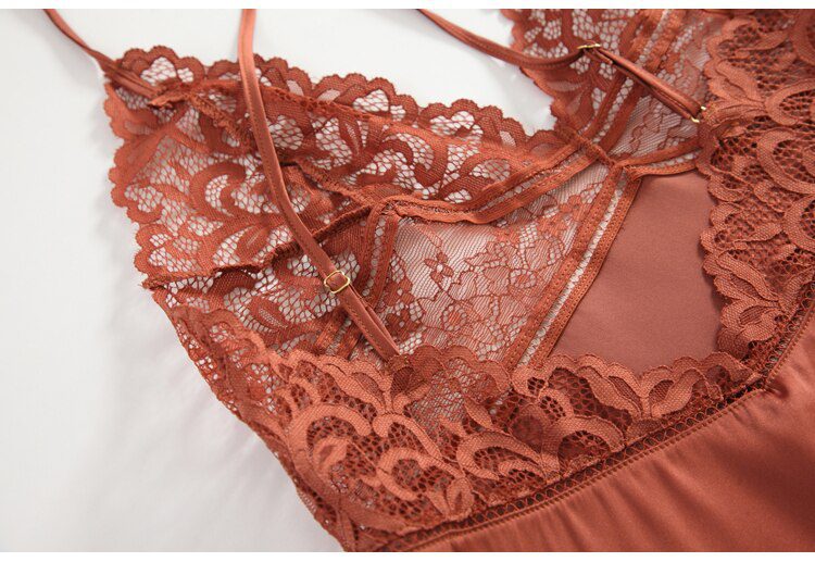 Summer Sexy Night Dress Lace Nightgow Women's New Lingerie backless Lace V-neck nightwear silk Nightdress Homewear