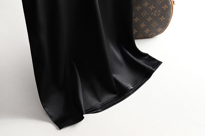 Spaghetti Strap Top Women Halter V Neck Basic White Cami Sleeveless Satin Silk Tank Tops Women'S Summer 2021 Camisole Plus Size