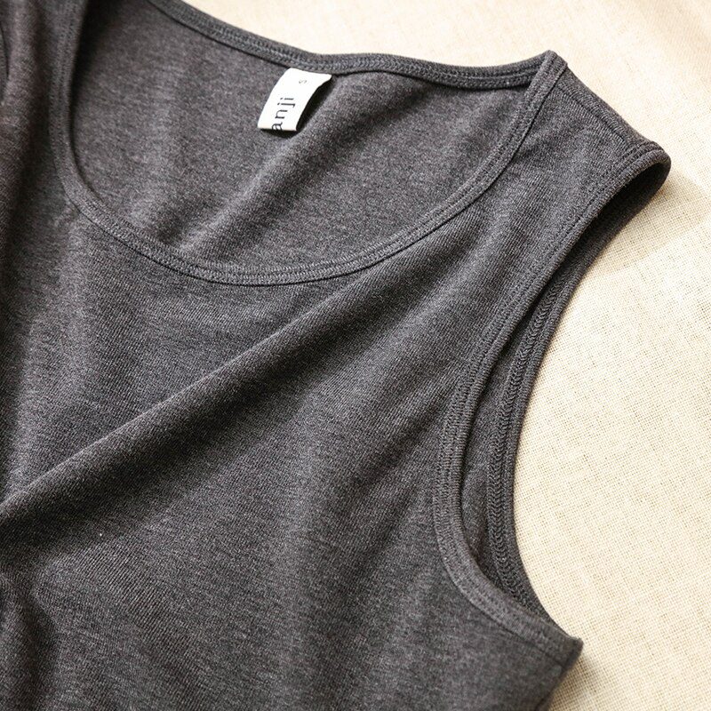 Summer new ladies retro crop top high waist slimming stretch slim short sleeveless bottoming top M30709