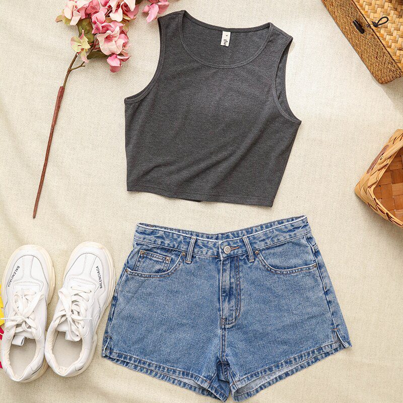Summer new ladies retro crop top high waist slimming stretch slim short sleeveless bottoming top M30709