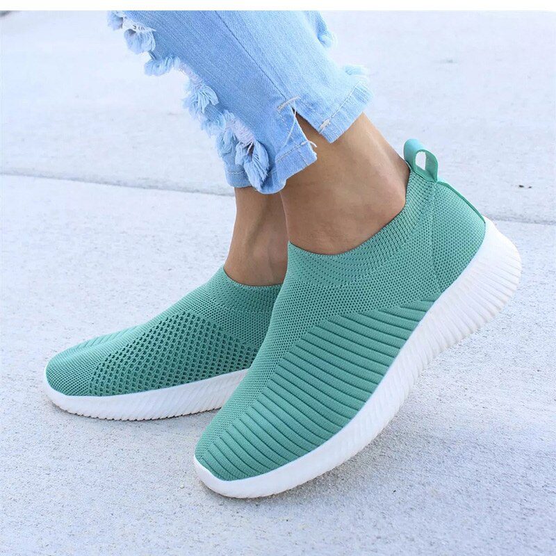 Women Shoes Knitting Sock Sneakers Women Spring Summer Slip On Flat Shoes Women Plus Size Loafers Flats Walking krasovki Famela