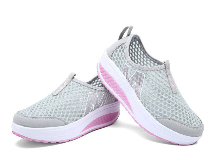 Spring Summer Shoes Woman Breathable Breathable Mesh Flat Platform Women Shoes Slip On Women's Loafers Swing Wedges Ladies Shoe