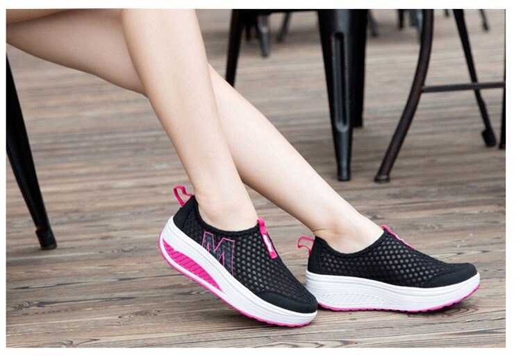 Spring Summer Shoes Woman Breathable Breathable Mesh Flat Platform Women Shoes Slip On Women's Loafers Swing Wedges Ladies Shoe