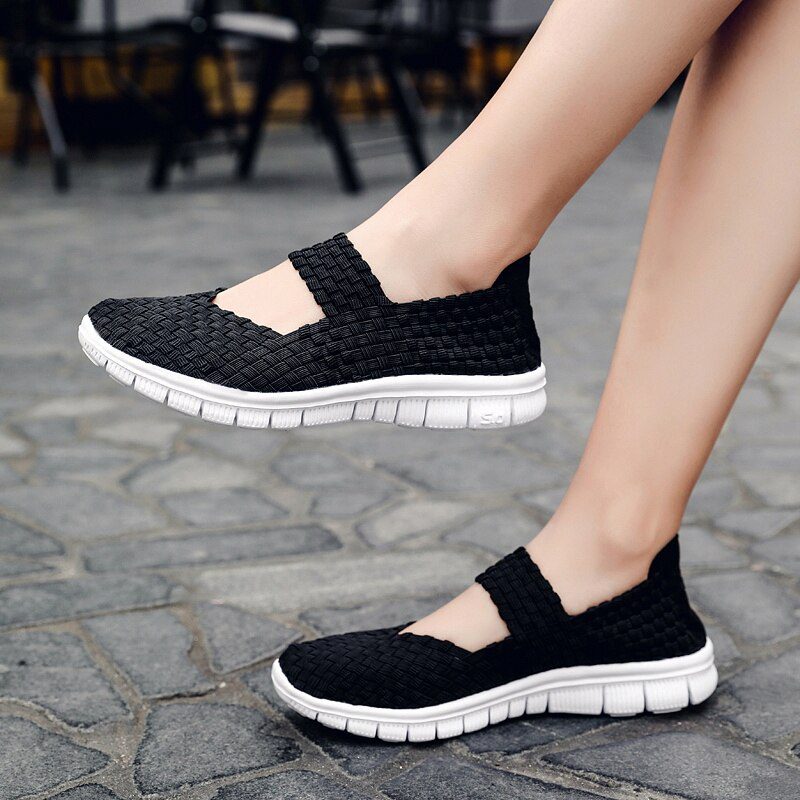 Women Shoes Lady Summer Slip On Flats Sneakers Breathable Lightweight Women Flat Shoes Manual Woven Shallow Women Casual Shoes