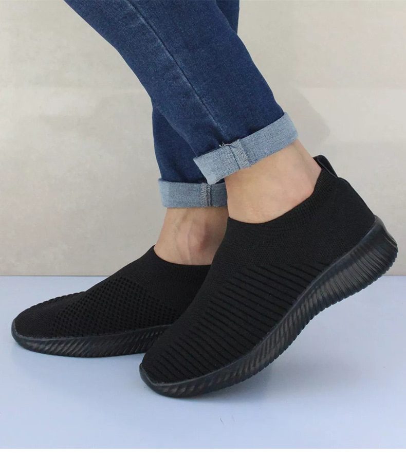 Women Flat Slip on White Shoes Woman Lightweight White Sneakers Summer Autumn Casual Chaussures Femme Basket Flats Shoes