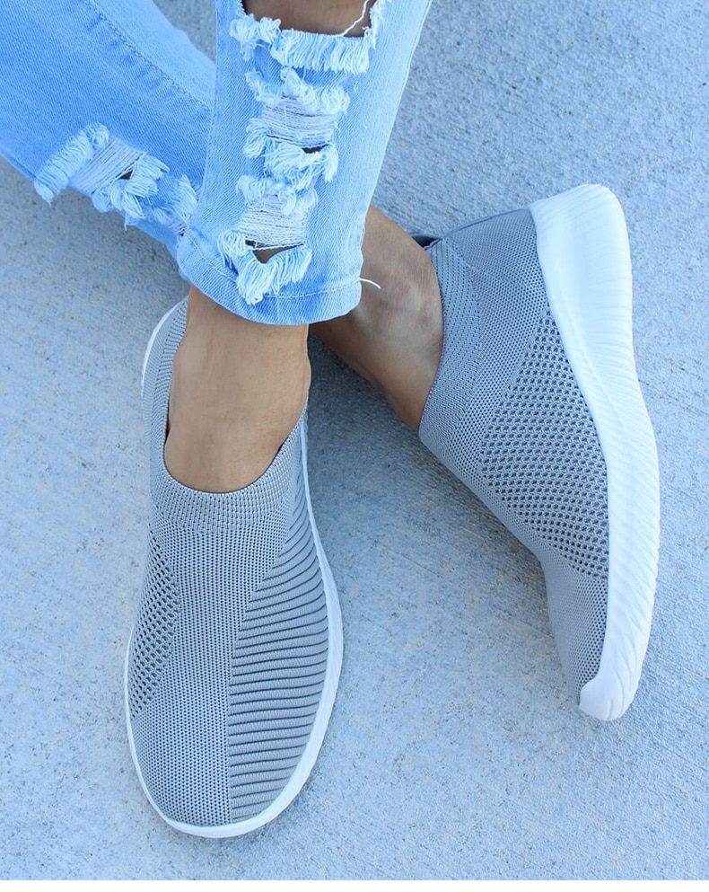 Women Flat Slip on White Shoes Woman Lightweight White Sneakers Summer Autumn Casual Chaussures Femme Basket Flats Shoes
