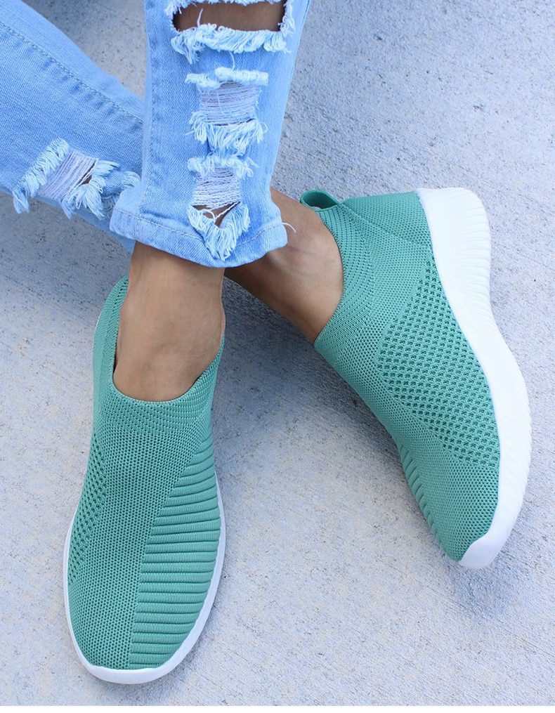 Women Flat Slip on White Shoes Woman Lightweight White Sneakers Summer Autumn Casual Chaussures Femme Basket Flats Shoes