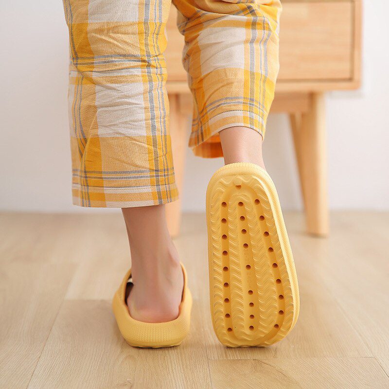 Thick Platform Slippers Women Indoor Bathroom Slipper Soft EVA Anti-slip Lovers Home Floor Slides Ladies Summer Shoes SH426 Thick Platform Slippers Women Indoor Bathroom Slipper Soft EVA Anti-slip Lovers Home Floor Slides Ladies Summer Shoes SH426