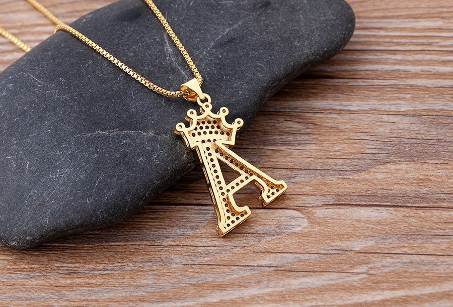 New Luxury Copper Zircon A-Z Crown Alphabet Pendant Chain Necklace Punk Hip-Hop Style Fashion Woman Man Initial Name Jewelry