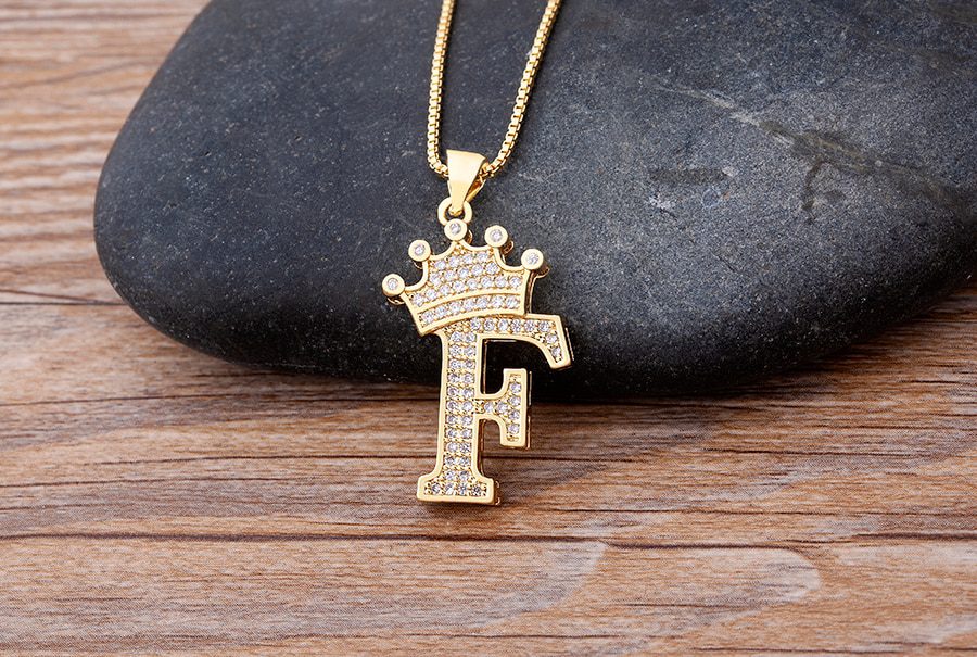 New Luxury Copper Zircon A-Z Crown Alphabet Pendant Chain Necklace Punk Hip-Hop Style Fashion Woman Man Initial Name Jewelry