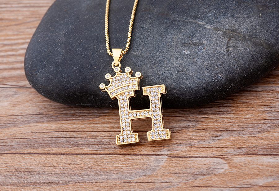 New Luxury Copper Zircon A-Z Crown Alphabet Pendant Chain Necklace Punk Hip-Hop Style Fashion Woman Man Initial Name Jewelry