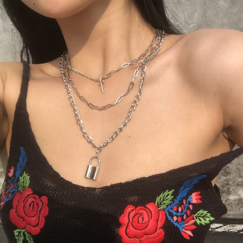 17KM Fashion Multi-layered Snake Chain Necklace For Women Vintage Gold Coin Pearl Choker Sweater Necklace Party Jewelry Gift