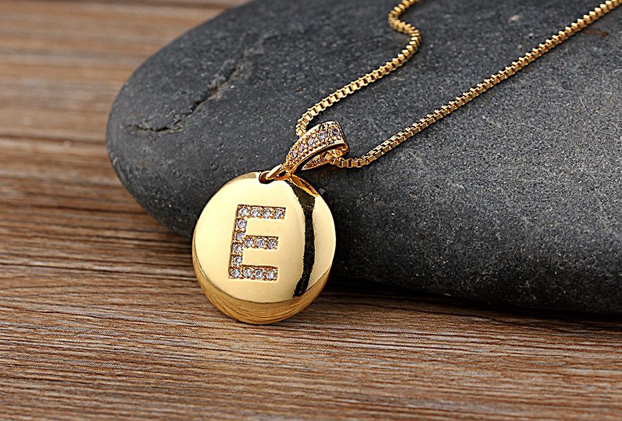 Top Quality Women Girls Initial Letter Necklace Gold 26 Letters Charm Necklaces Pendants Copper CZ Jewelry Personal Necklace