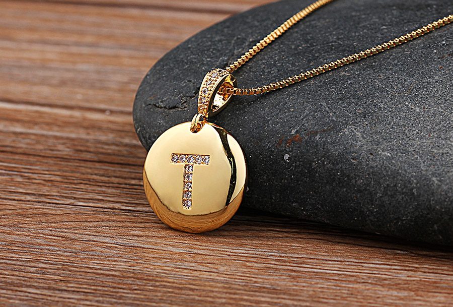 Top Quality Women Girls Initial Letter Necklace Gold 26 Letters Charm Necklaces Pendants Copper CZ Jewelry Personal Necklace