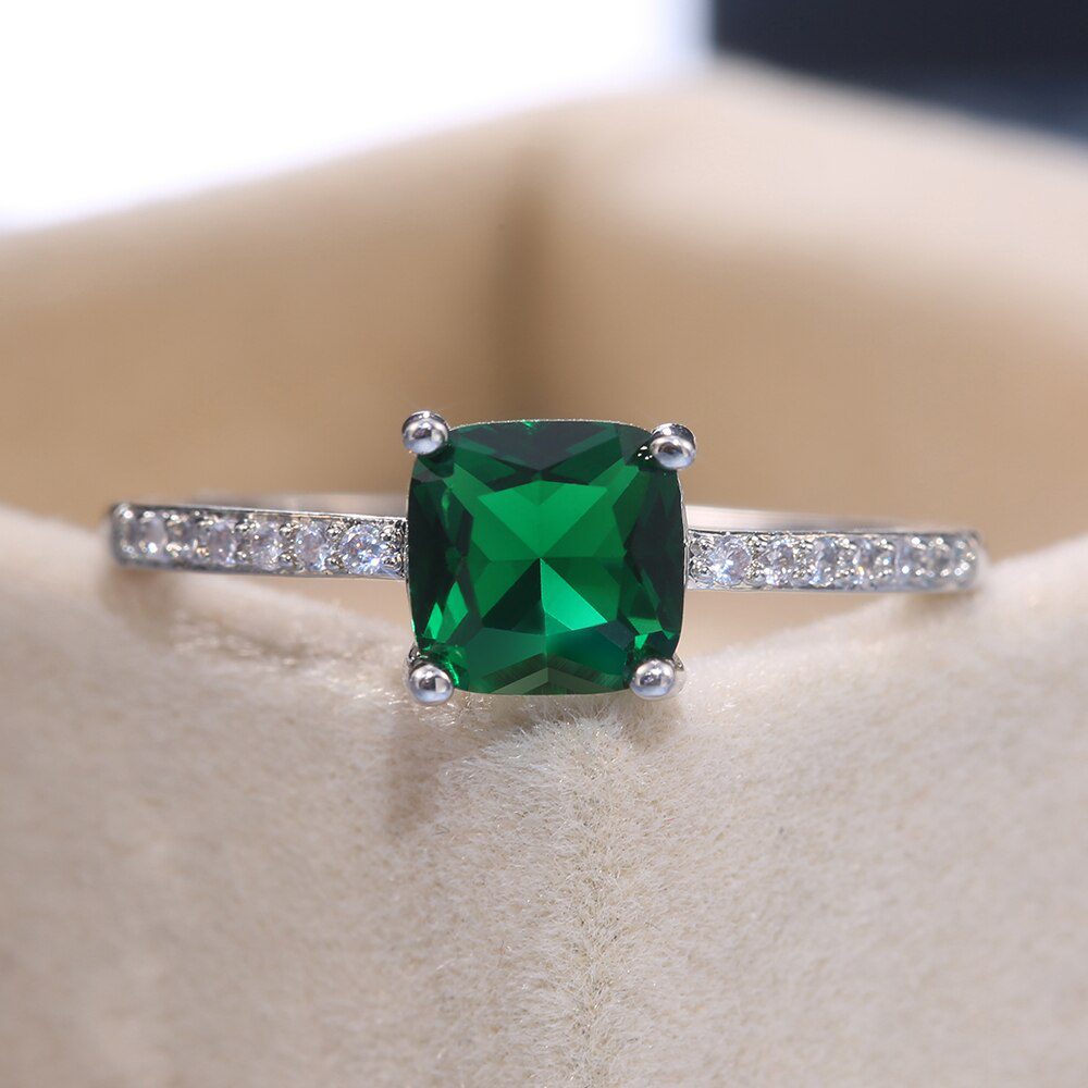 Huitan Square Blue Series Stone Women Rings Simple Minimalist Pinky Accessories Ring Band Elegant Engagement Jewelry Rings