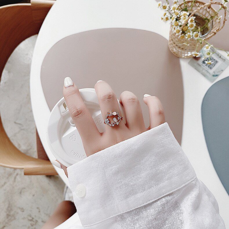 Korea's New Exquisite Crystal Flower Ring Fashion Temperament Sweet Versatile Love Opening Ring Female Jewelry Korea's New Exquisite Crystal Flower Ring Fashion Temperament Sweet Versatile Love Opening Ring Female Jewelry