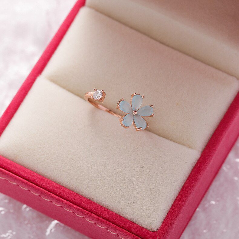 Korea's New Exquisite Crystal Flower Ring Fashion Temperament Sweet Versatile Love Opening Ring Female Jewelry Korea's New Exquisite Crystal Flower Ring Fashion Temperament Sweet Versatile Love Opening Ring Female Jewelry