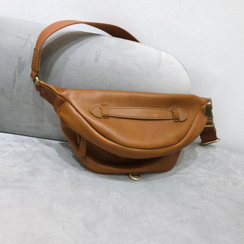 Genuine Leather Chest Shoulder Bag Cool Crossbody Packs for Woman Cowhide Female Spring High Quality Belt Saddle Shoulder Bags