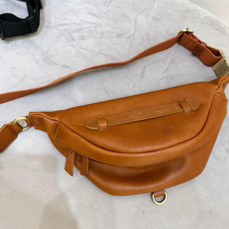 Genuine Leather Chest Shoulder Bag Cool Crossbody Packs for Woman Cowhide Female Spring High Quality Belt Saddle Shoulder Bags