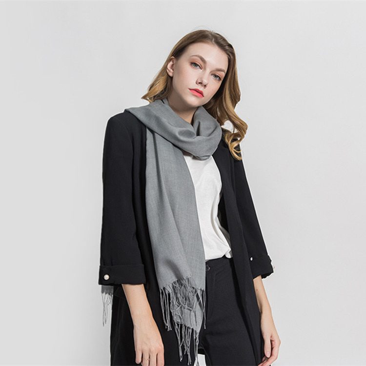 2020 fashion summer women scarf thin shawls and wraps lady solid female hijab stoles long cashmere pashmina foulard head scarves 2020 fashion summer women scarf thin shawls and wraps lady solid female hijab stoles long cashmere pashmina foulard head scarves