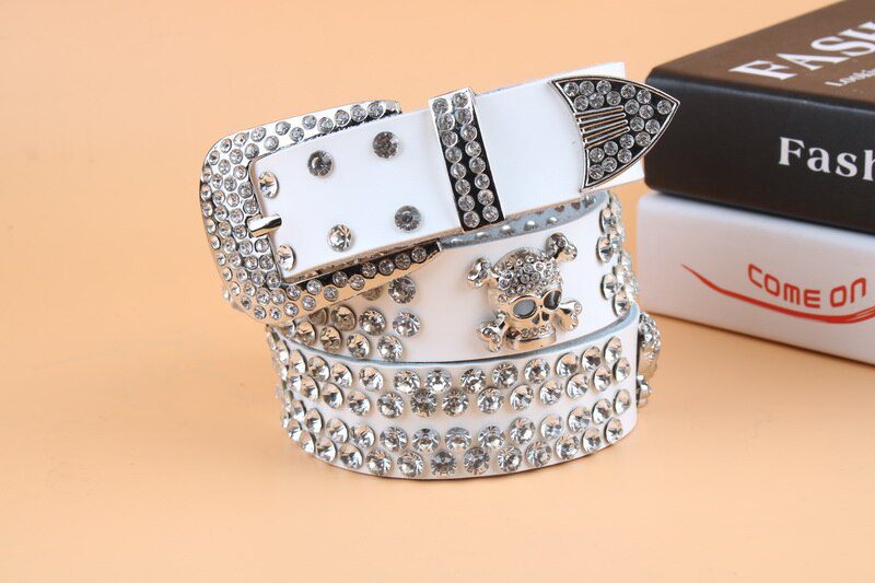 TOTRUST Wide Buckle Belt For Women Woman Vintage Rhinestone Skull Belts Second Layer Cow Skin Top Quality Strap Female For Jeans