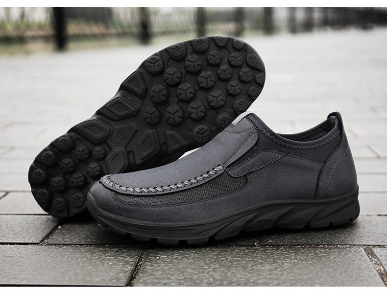 Men Casual Shoes Breathable Loafers Sneakers 2021 New Fashion Comfortable Flat Handmade Retro Leisure Loafers Shoes Men Shoes