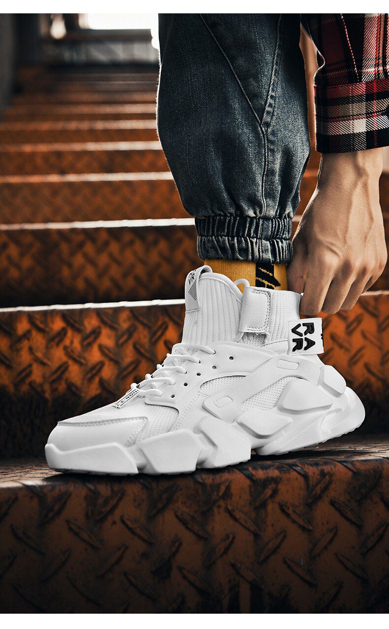 Chunky High-top Men's Sneakers Heighten Fashion Men Casual Shoes Autumn 2020 New Plus Size White Sneakers Damping Tennis Shoes