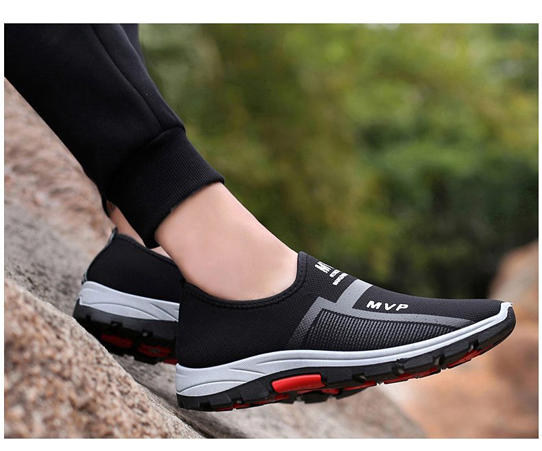 Summer Mesh Men Shoes Lightweight Sneakers Men Fashion Casual Walking Shoes Breathable Slip on Mens Loafers Zapatillas Hombre