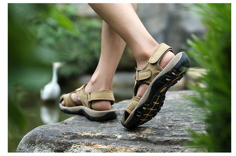 Vancat 2019 New Big Size Genuine Leather Cowhide Men Sandals Summer Quality Beach Slippers Casual Sneakers Outdoor Beach Shoes