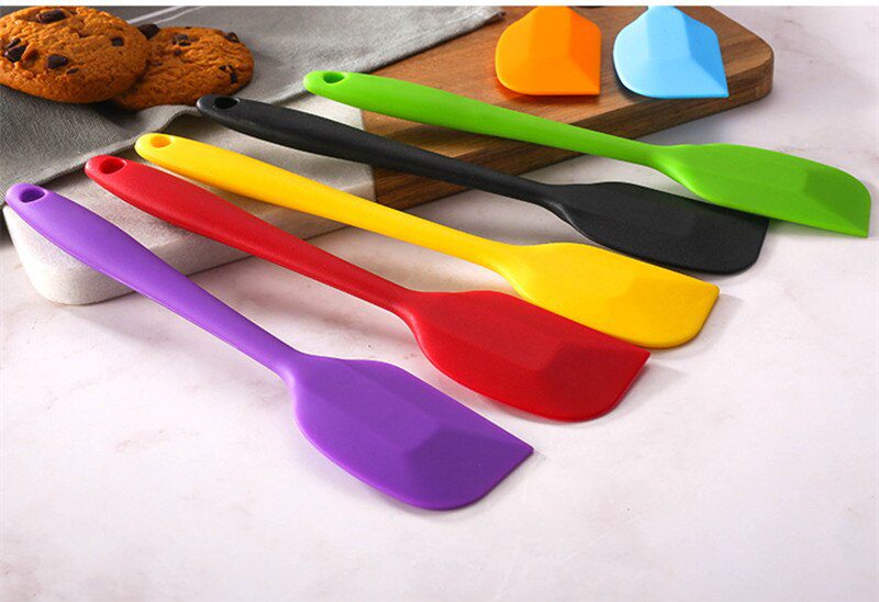 2pcs Kitchen Silicone Cream Butter Cake Spatula Mixing Batter Scraper Brush Butter Mixer Cake Brushes Baking Tool Kitchenware
