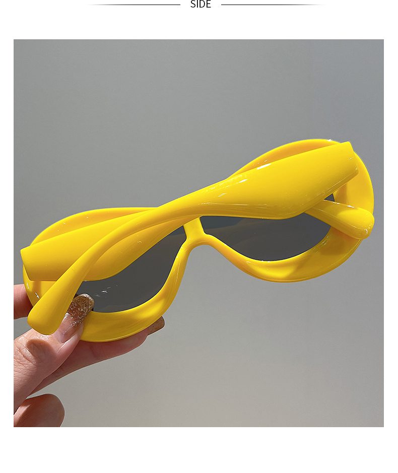 KAMMPT New in Oval Sunglasses for Men Women 2022 Fashion Retro Brand Design Shades Eyewear Female Candy Color Goggle Sun Glasses KAMMPT New in Oval Sunglasses for Men Women 2022 Fashion Retro Brand Design Shades Eyewear Female Candy Color Goggle Sun Glasses