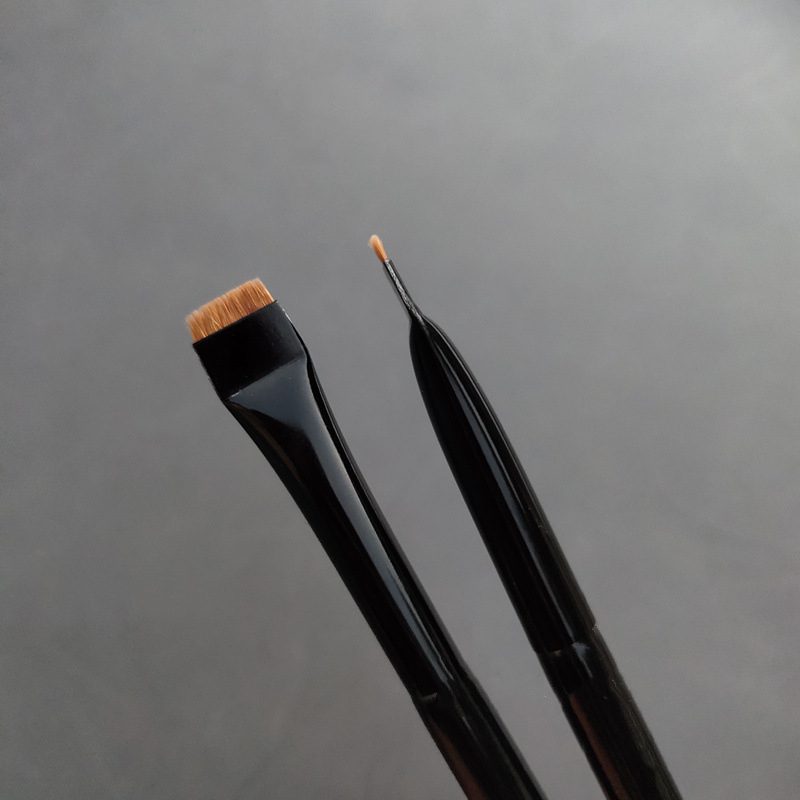 LOYBJ 1/2pcs Blade Makeup Brushes Angled Thin Eyebrow Brush Flat Fine Eyeliner Brush Professional Liner Brow Beauty Make Up Tool