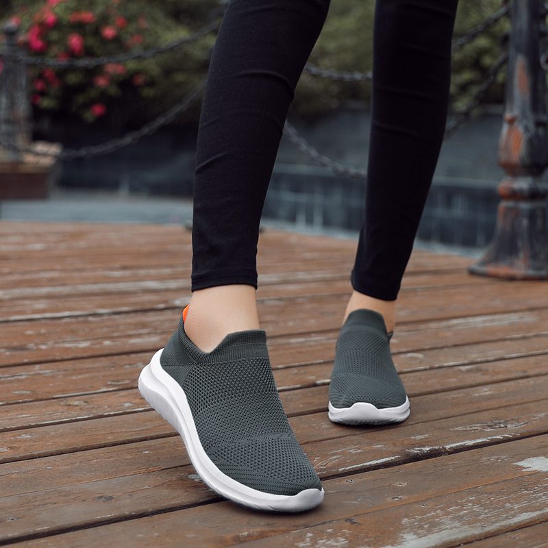 Mesh Men Shoes Casual Lightweight Sneakers Men's Outdoor Running Shoes Breathable Gym Trainers for Couples Designer Shoes Men Mesh Men Shoes Casual Lightweight Sneakers Men's Outdoor Running Shoes Breathable Gym Trainers for Couples Designer Shoes Men