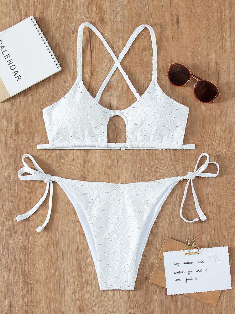 White Color Bikinis Bandeau Swimwear Women Swimsuit Sexy Ruffles Bikini Set Thong Beachwear Summer Bath Suit Hollow Out Biquini