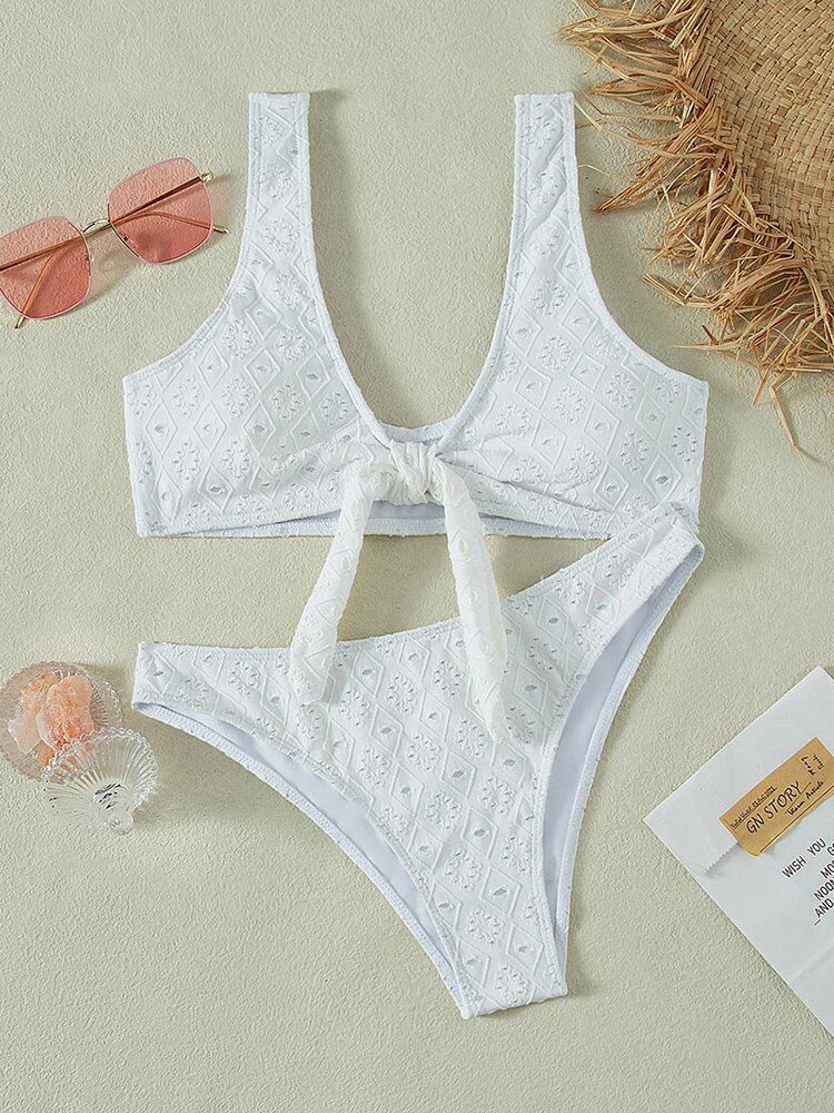 White Color Bikinis Bandeau Swimwear Women Swimsuit Sexy Ruffles Bikini Set Thong Beachwear Summer Bath Suit Hollow Out Biquini