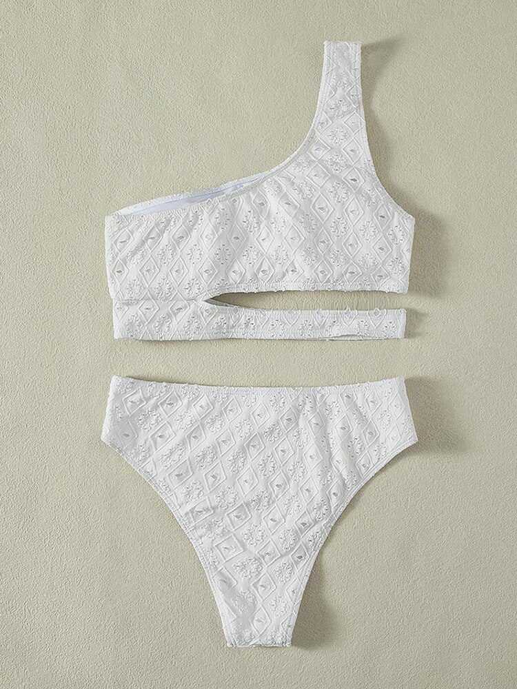 White Color Bikinis Bandeau Swimwear Women Swimsuit Sexy Ruffles Bikini Set Thong Beachwear Summer Bath Suit Hollow Out Biquini