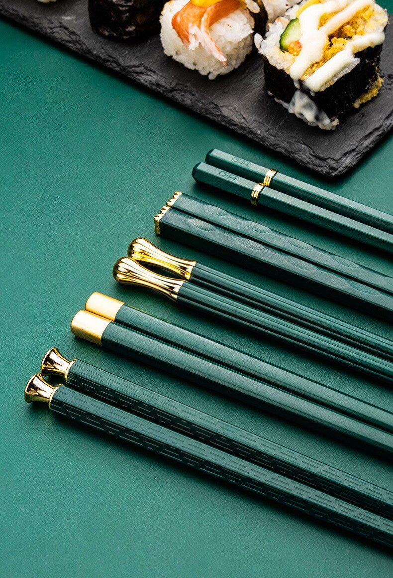5Pairs High Quality Japanese Non-Slip Chopsticks Korean Home Hotel Restaurant Portable Healthy Food Stick For Sushi Chopsticks