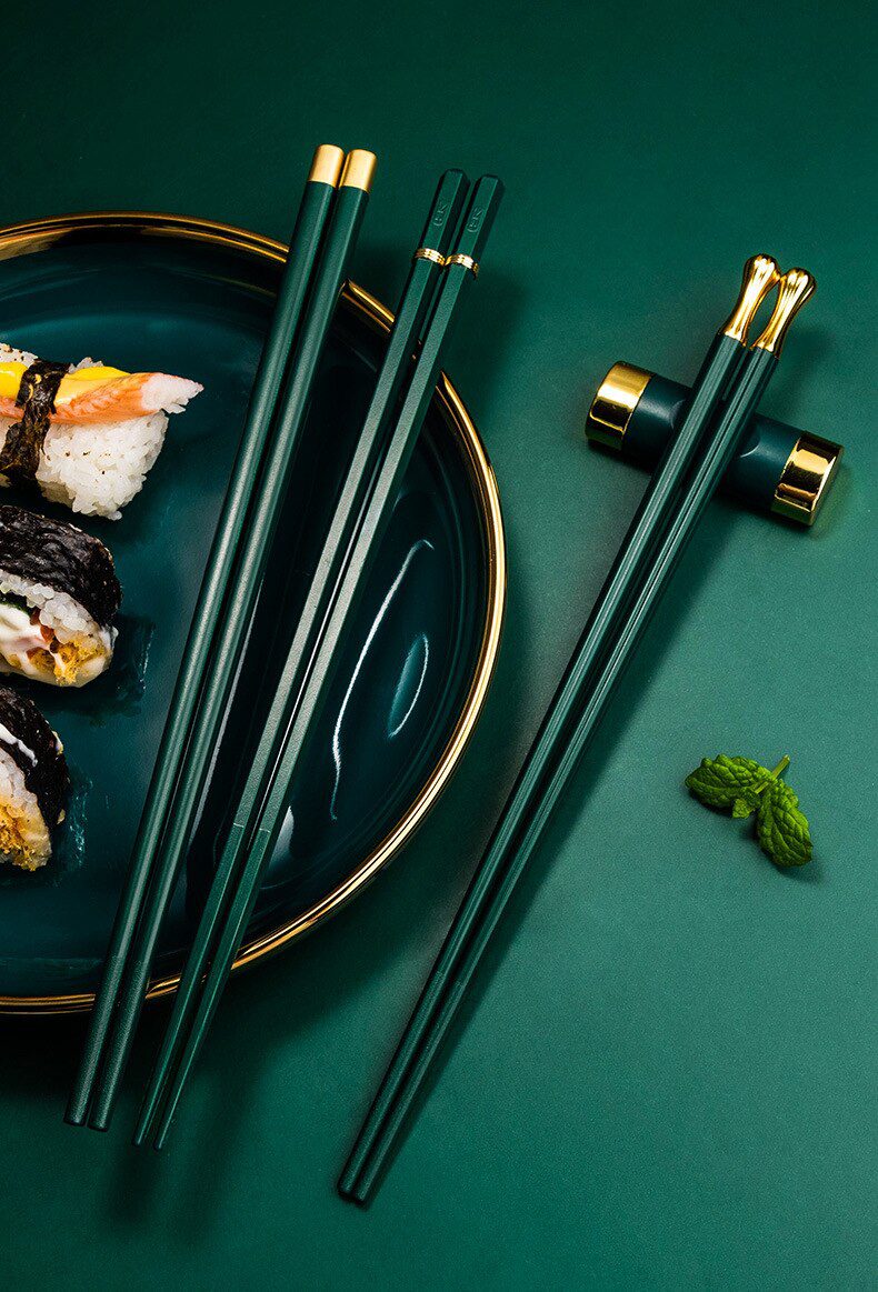 5Pairs High Quality Japanese Non-Slip Chopsticks Korean Home Hotel Restaurant Portable Healthy Food Stick For Sushi Chopsticks