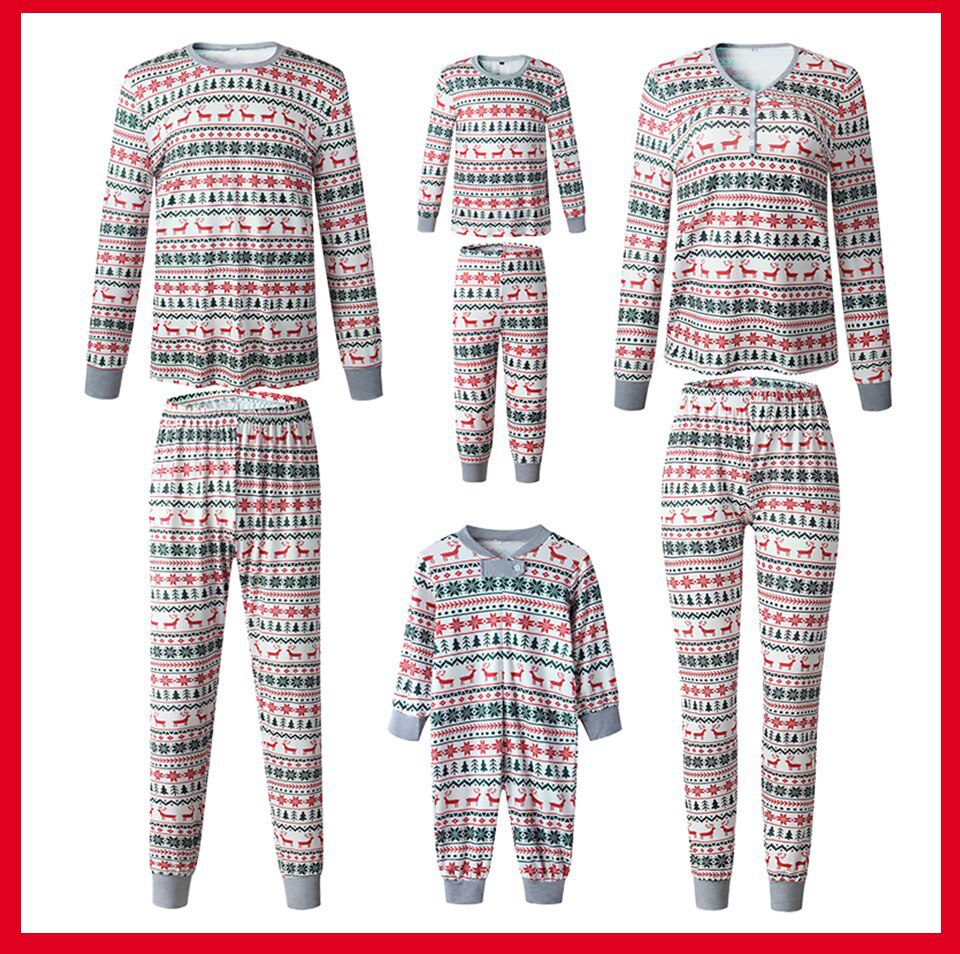 Christmas Pajamas Family Matching 2022 New Year Father Mother Kids Baby Look Clothes Set Dad Mom And Daughter Son Pyjamas Outfit