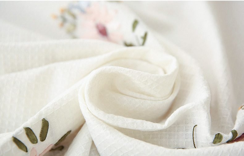 Europe Flowers Tablecloth White Hollow Lace Cotton Linen Dustproof Table cloth Wedding Banquet TV Cabinet Cover Cloth