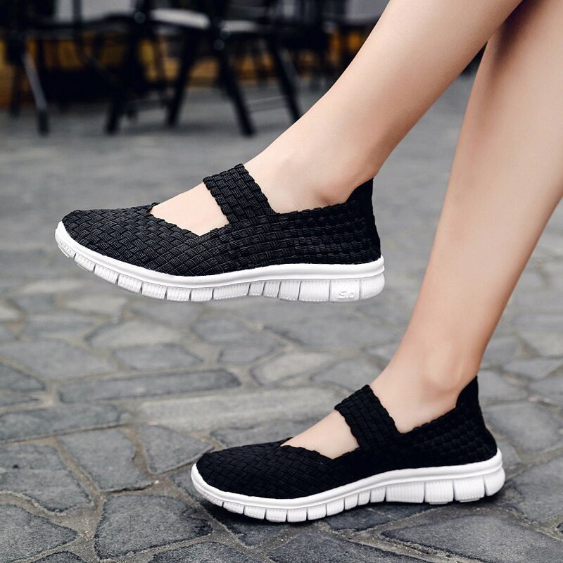 Women Shoes Lady Summer Slip On Flats Sneakers Breathable Lightweight Women Flat Shoes Manual Woven Shallow Women Casual Shoes
