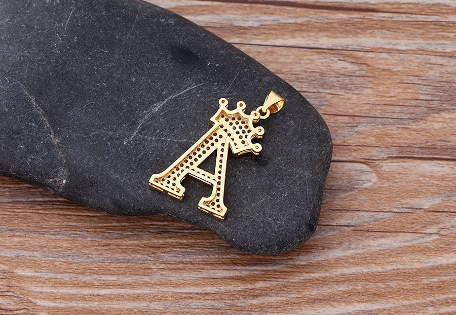 New Luxury Copper Zircon A-Z Crown Alphabet Pendant Chain Necklace Punk Hip-Hop Style Fashion Woman Man Initial Name Jewelry