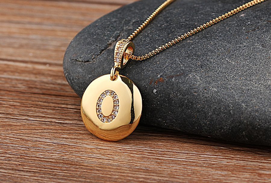 Top Quality Women Girls Initial Letter Necklace Gold 26 Letters Charm Necklaces Pendants Copper CZ Jewelry Personal Necklace