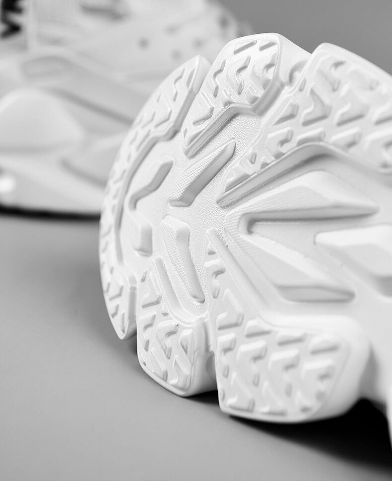 Chunky High-top Men's Sneakers Heighten Fashion Men Casual Shoes Autumn 2020 New Plus Size White Sneakers Damping Tennis Shoes