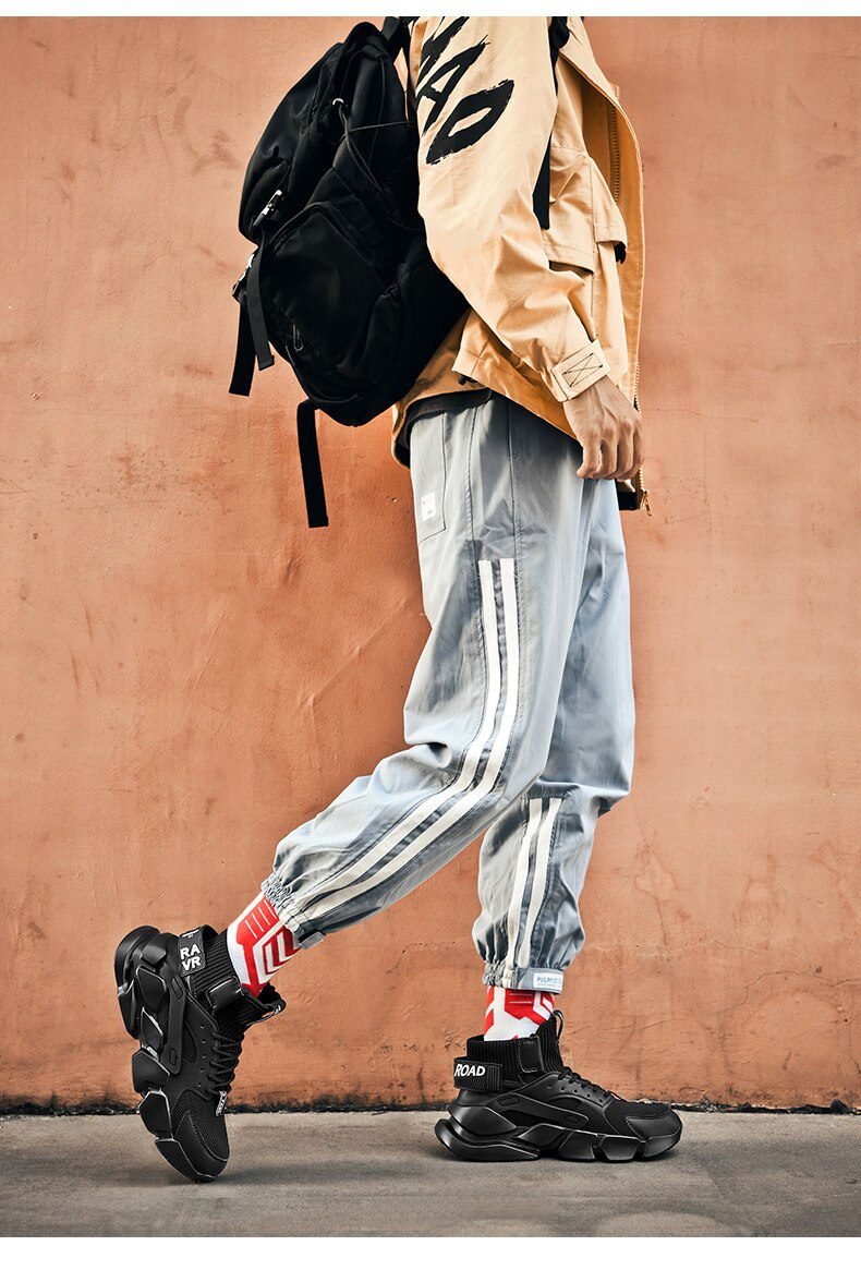 Chunky High-top Men's Sneakers Heighten Fashion Men Casual Shoes Autumn 2020 New Plus Size White Sneakers Damping Tennis Shoes