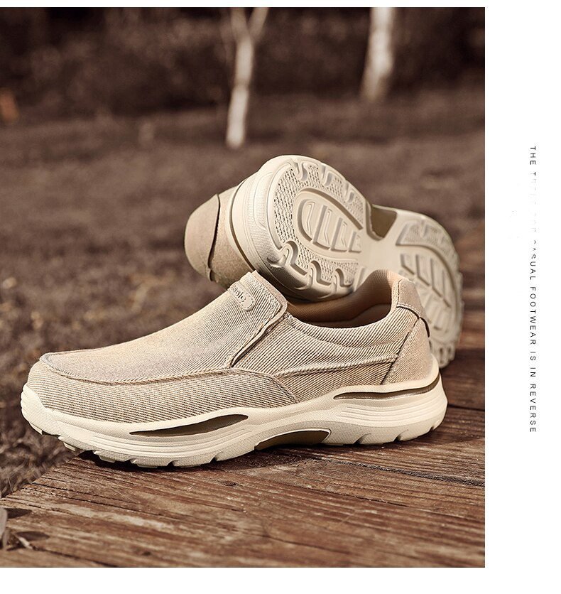 Men's Casual Shoes Canvas Breathable Loafers Men 2021 New Male Comfortable Outdoor Walking Shoes Classic Loafers Men Sneakers