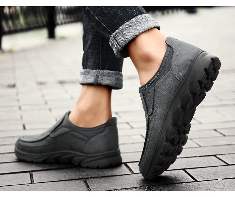 Men Loafers Comfortable Casual Shoes Men Sneakers 2021 Fashion Retro Soft Outdoor Male Walking Casual Footwear Men's Shoes